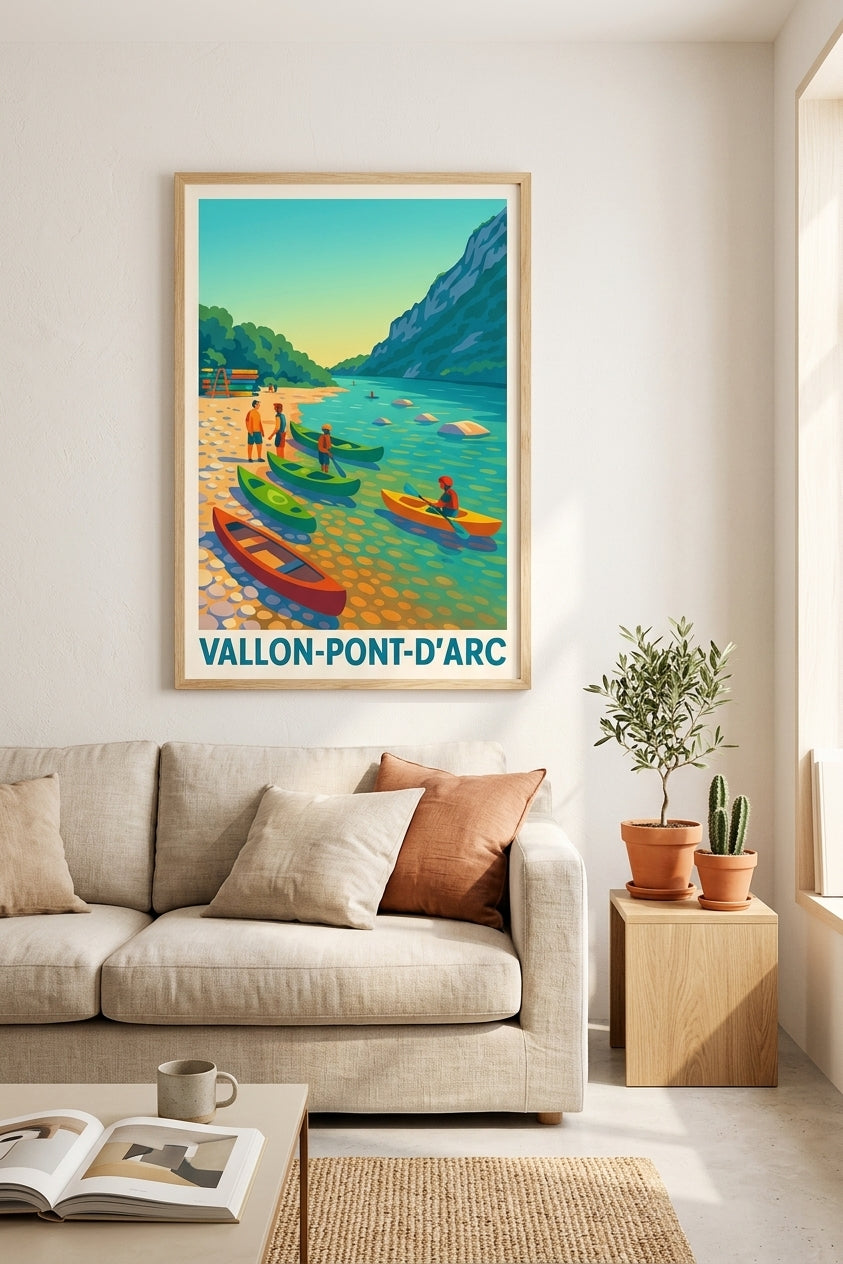 Affiche de Vallon-Pont-d'Arc en Ardèche encadrée dans un salon contemporain | Afich
