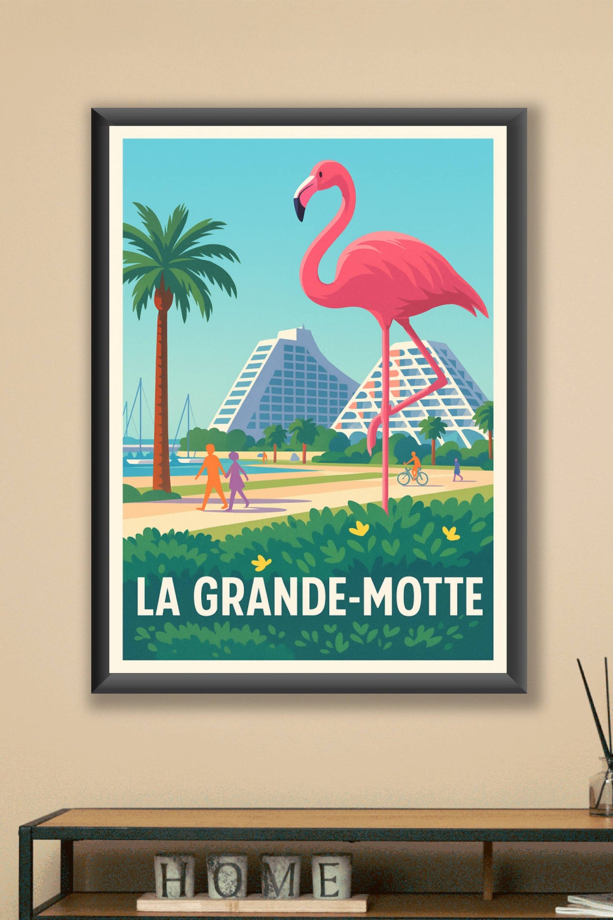 Affiche La Grande-Motte — Ambiance balnéaire et architecture iconique · poster d'art de La Grande-Motte