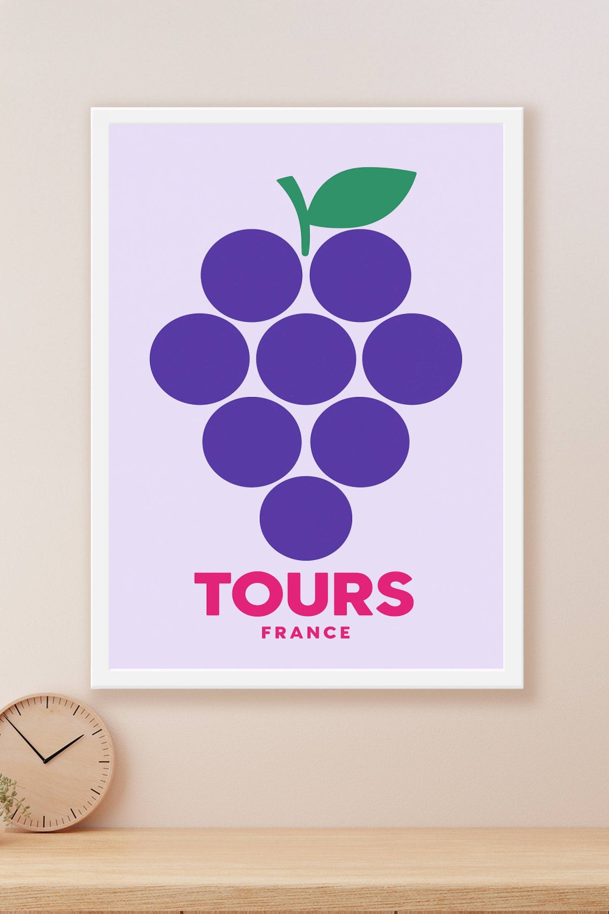 Affiche Tours — L'élégance viticole au cœur de la ville · poster d'art de Tours