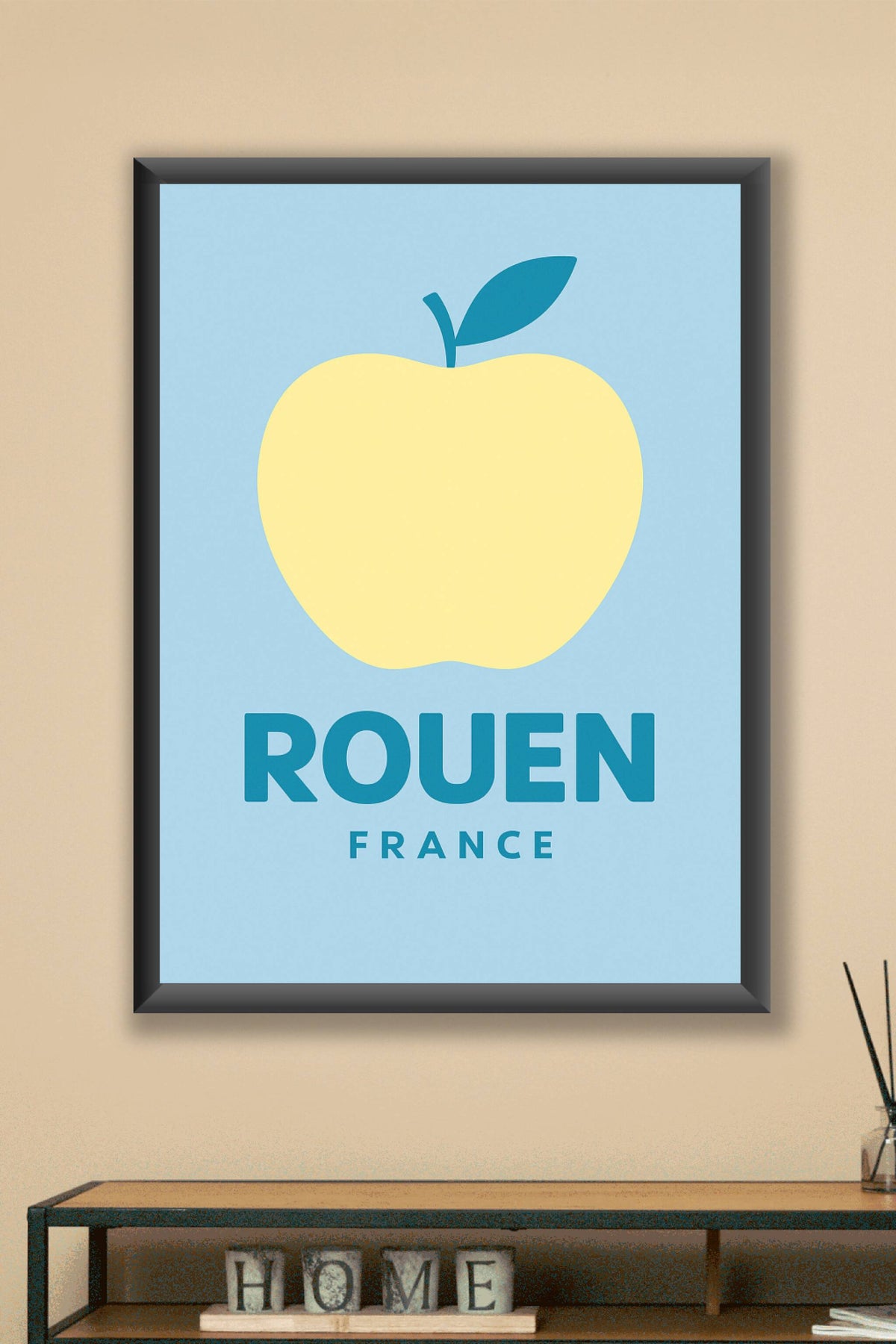 Affiche Rouen — La Pomme Jaune Iconique · poster d'art de Rouen