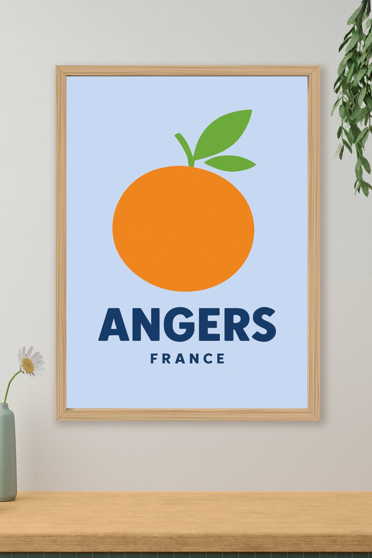 Affiche Angers — L'orange iconique au cœur de la ville · poster d'art de Angers