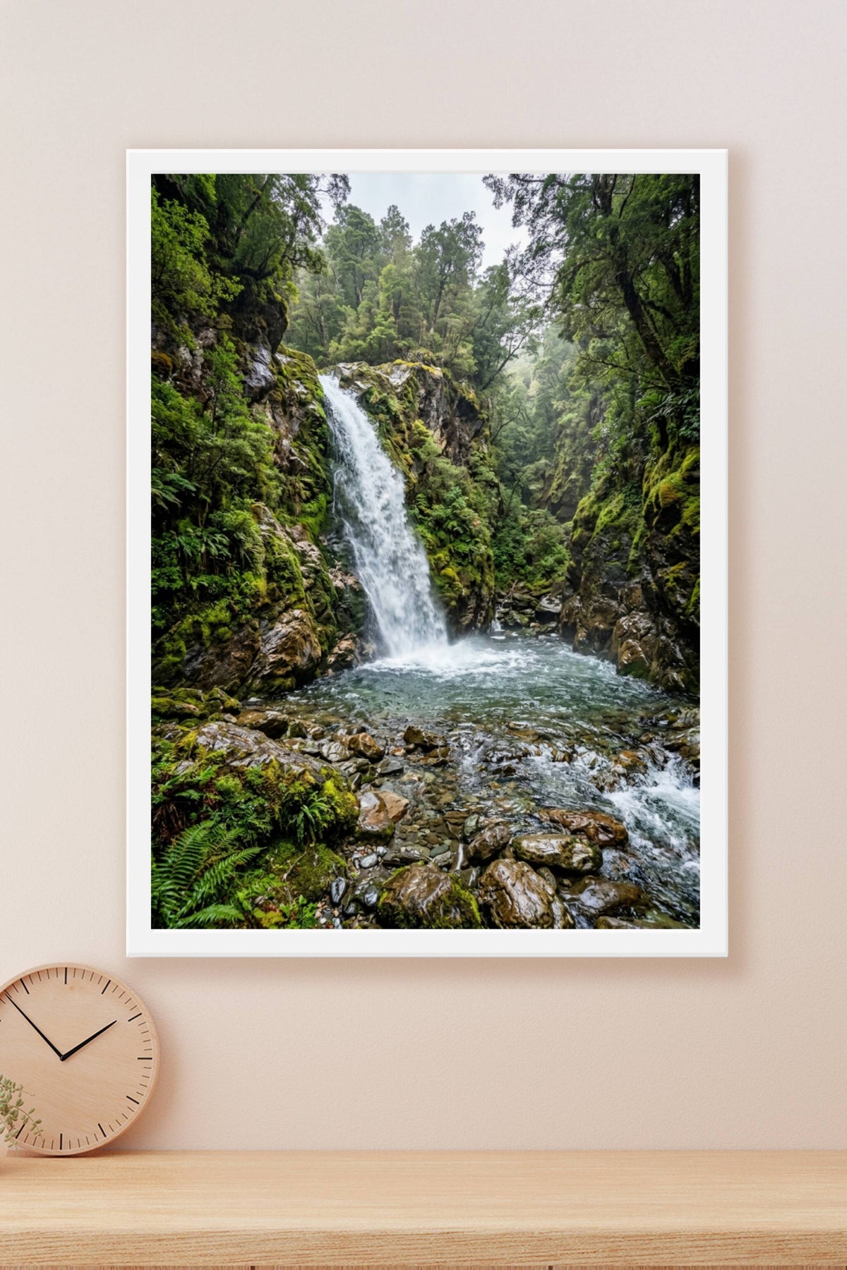 Affiche de cascade, poster forêt moussue