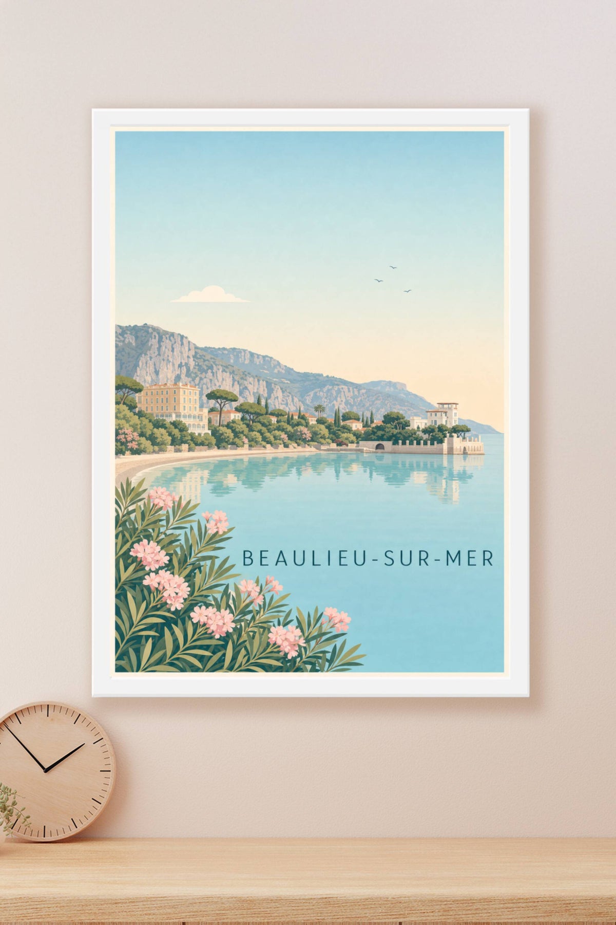 Affiche Beaulieu-sur-Mer, poster baie et montagnes