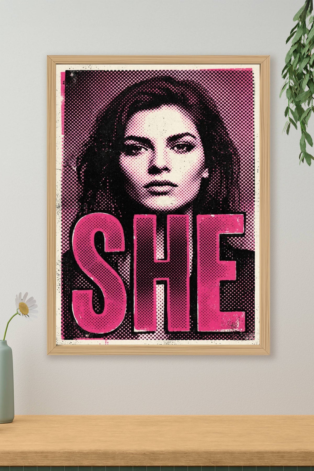 Affiche Pop Art SHE, poster style trame rose
