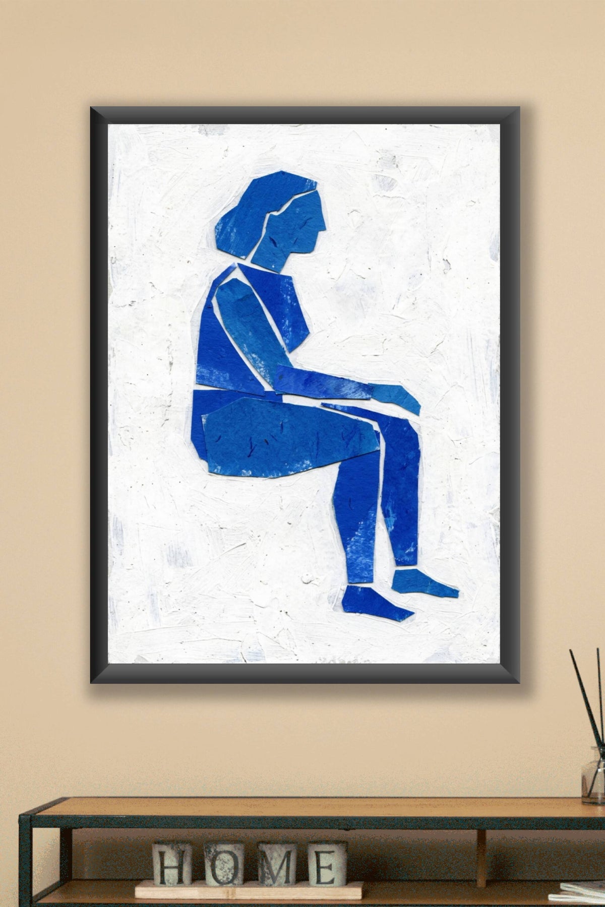 Poster Femme assise bleue, collage de papier découpé